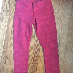 Lululemon cropped leggings size 6